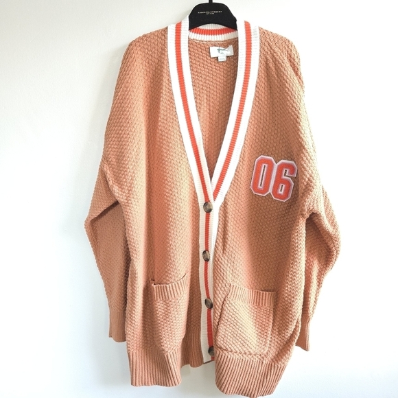 New Aerie Oversized Hazel Varsity Cardigan NWOT Medium - Picture 11 of 15